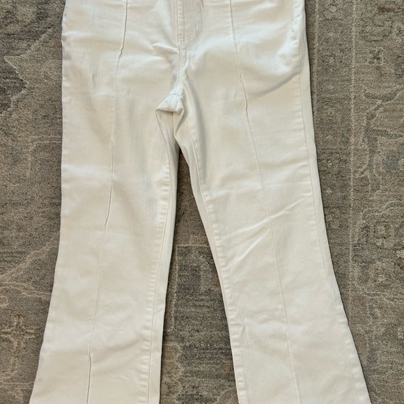 White Denim pull-on Liverpool Jeans with Front seam - Picture 5 of 5